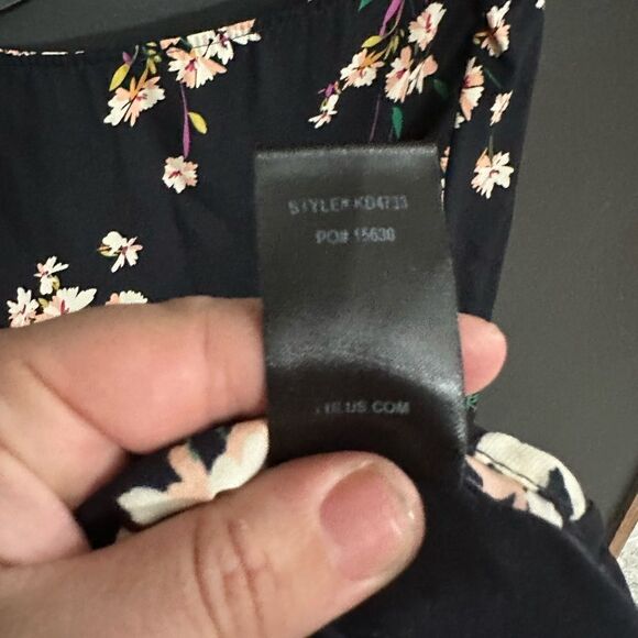 Lulu's Herbaceous Babe Navy Floral Print Shift Dress Size Small - Picture 9 of 12